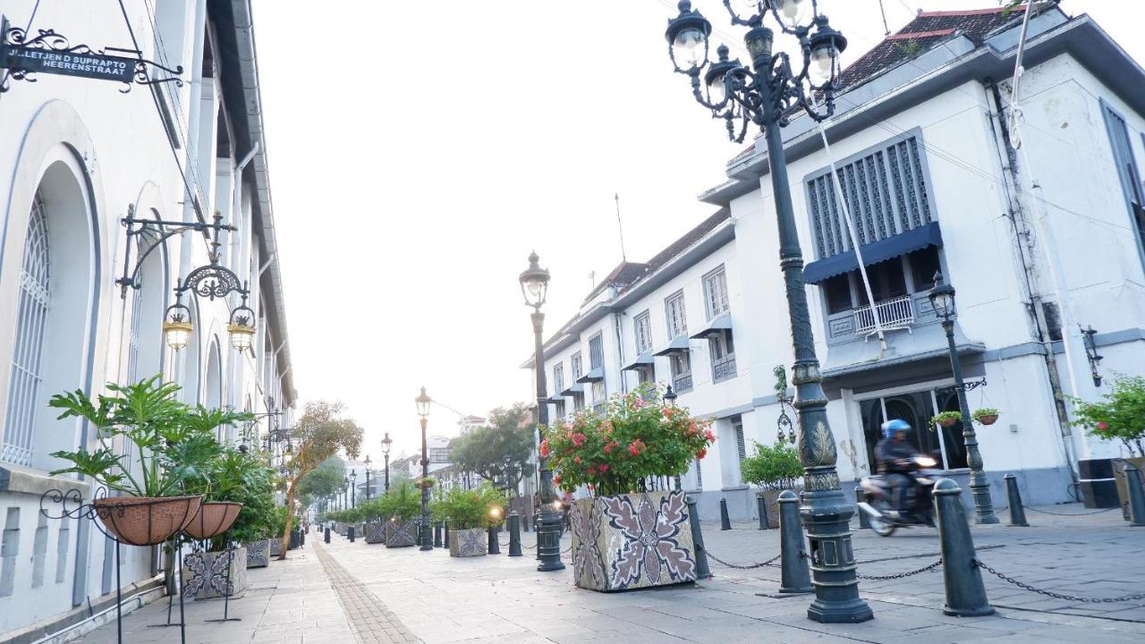 The Kirana Purnama Semarang Hotel Exterior photo